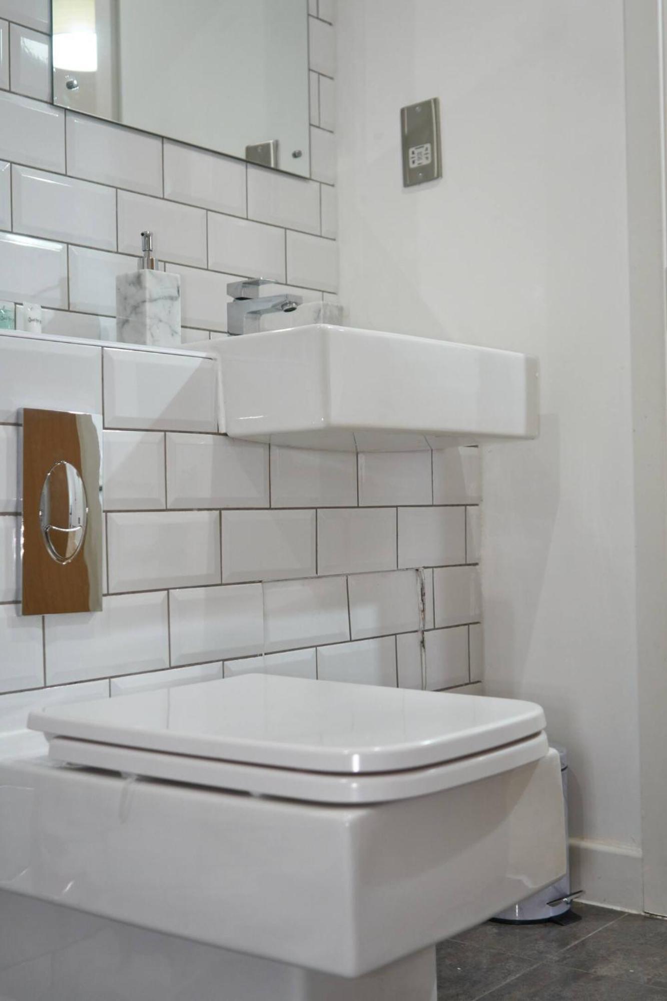 Modern Central Apartment - City Centre - Fast Wifi - Near Utilitia Arena & Icc Birmingam Exterior foto